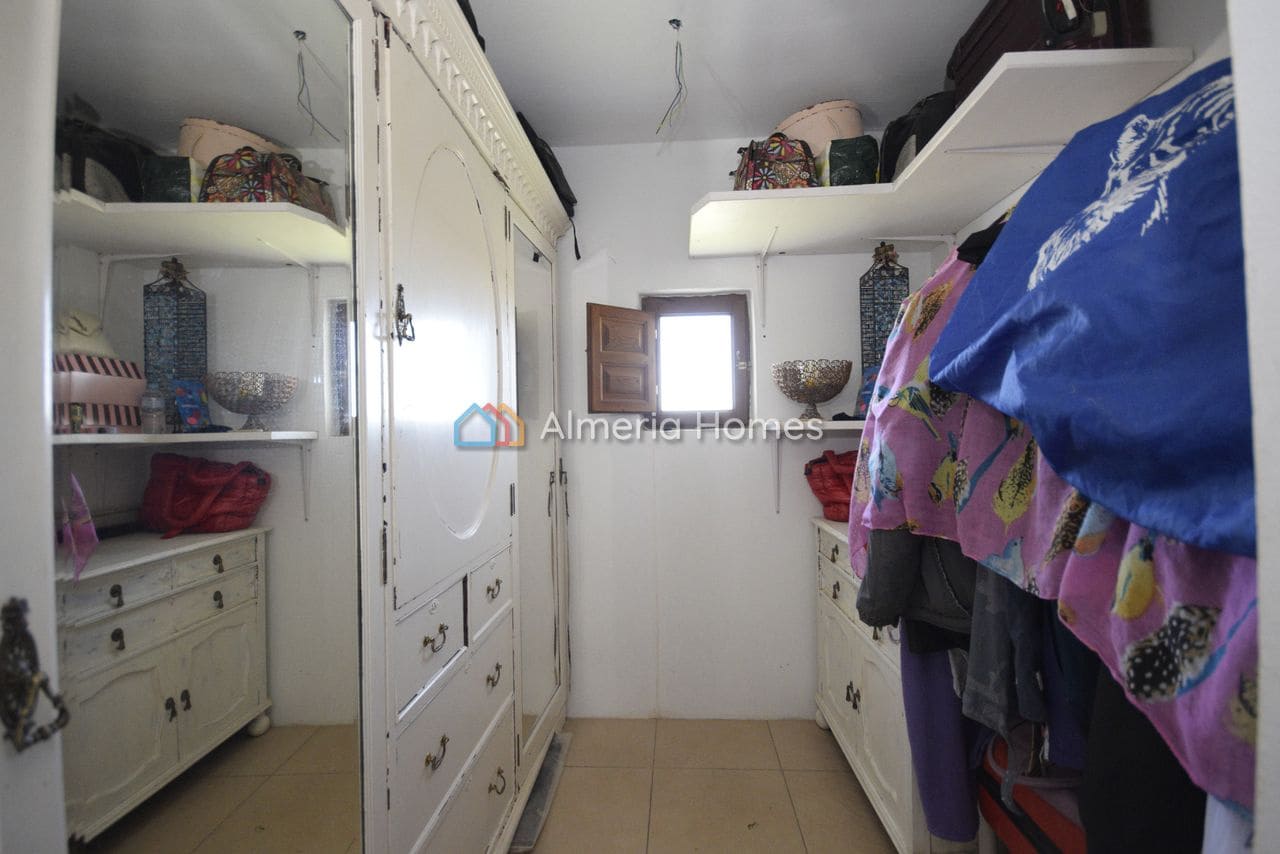 Finca/Casa Rural de 5 habitaciones en Oria en venta - 239.000 € (Ref: 9603430)