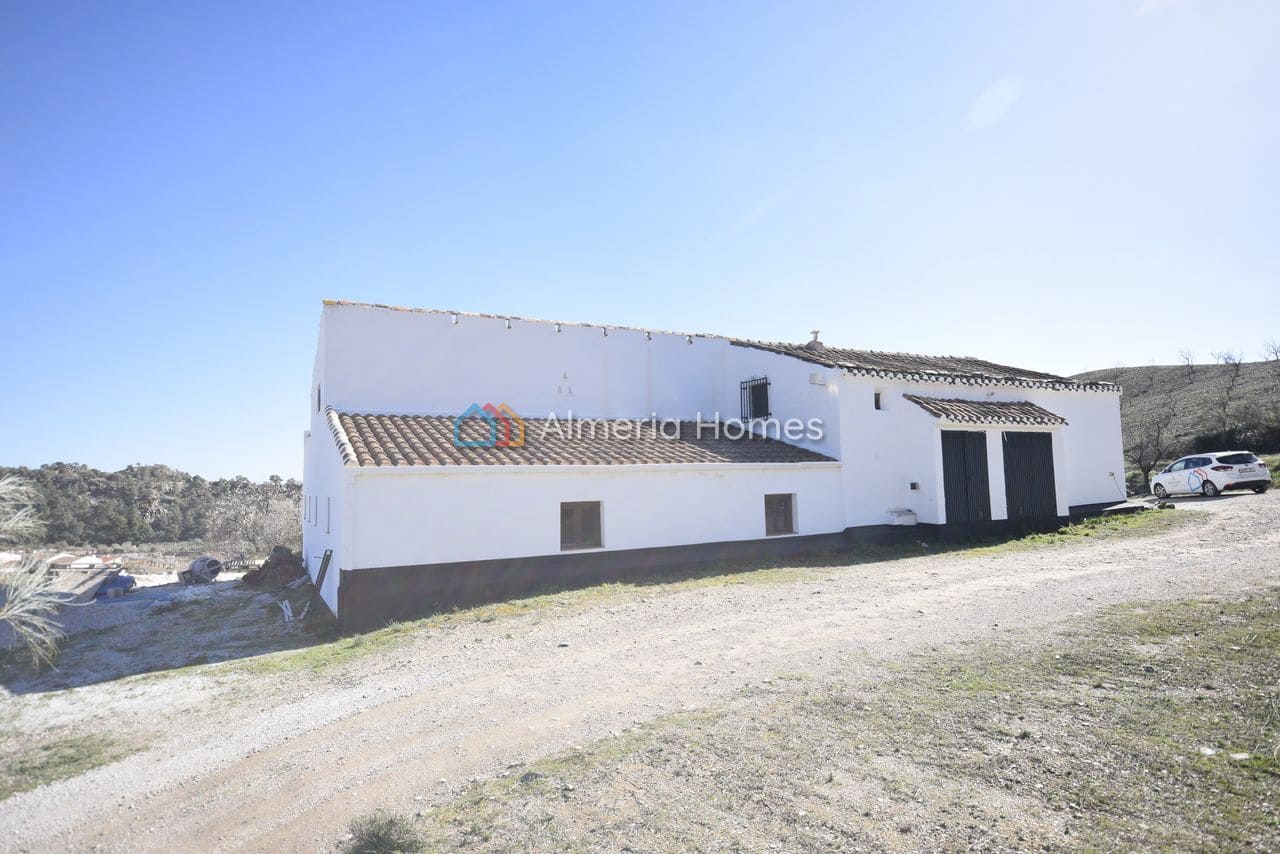 Finca/Casa Rural de 5 habitaciones en Oria en venta - 239.000 € (Ref: 9603430)