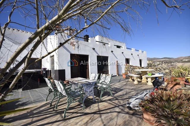 Finca/Casa Rural de 5 habitaciones en Oria en venta - 239.000 € (Ref: 9603430)