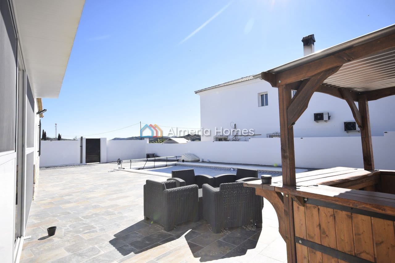 4 soverom Villa til salgs i Arboleas med svømmebasseng garasje - € 329 000 (Ref: 9611963)