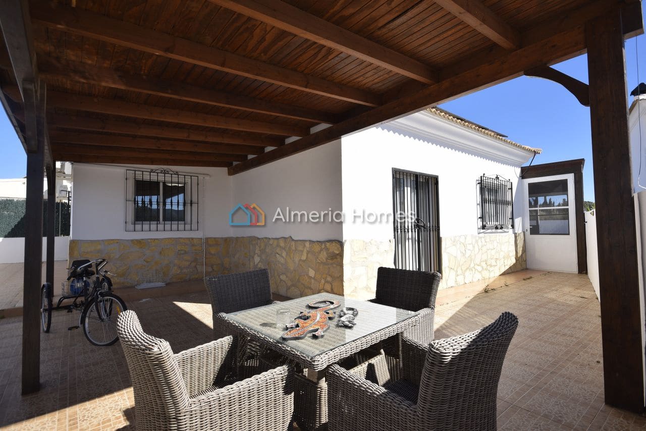 4 soverom Villa til salgs i Arboleas med svømmebasseng garasje - € 329 000 (Ref: 9611963)