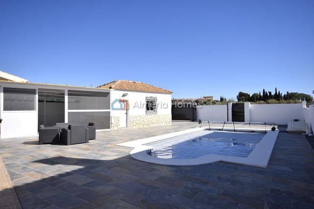 4 soverom Villa til salgs i Arboleas med svømmebasseng garasje - € 329 000 (Ref: 9611963)