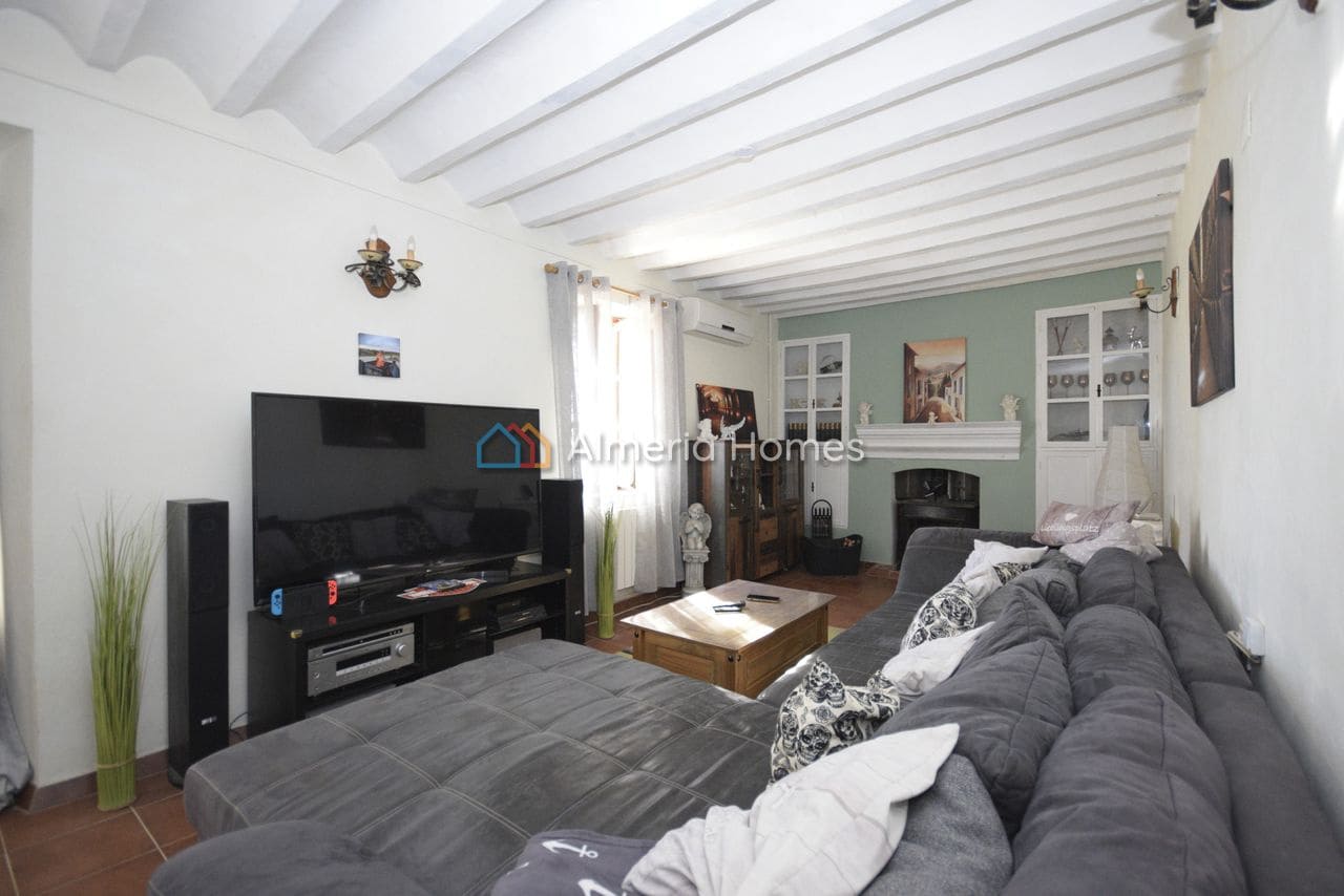 6 slaapkamer Finca/Landhuis te koop in Albox met zwembad - € 324.995 (Ref: 9611964)