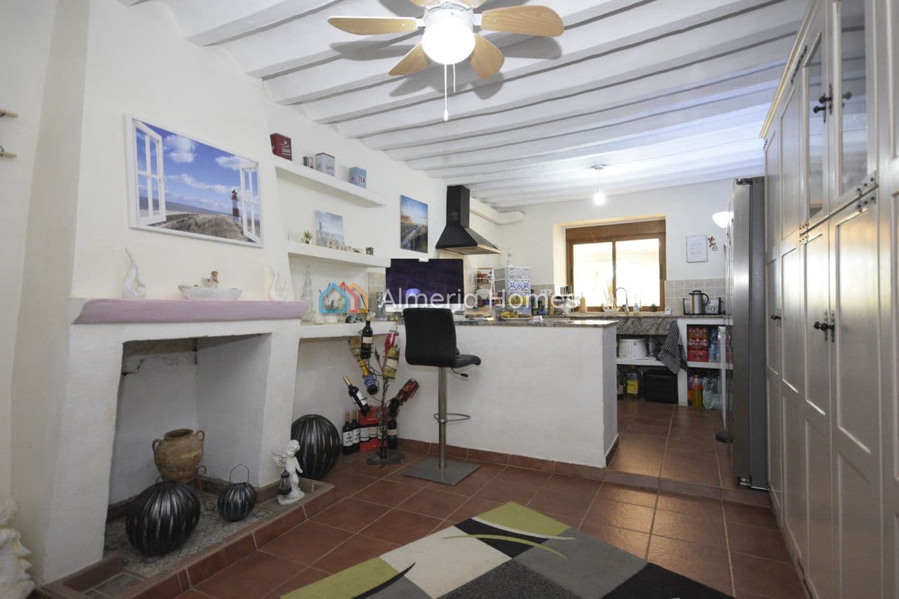 6 slaapkamer Finca/Landhuis te koop in Albox met zwembad - € 324.995 (Ref: 9611964)