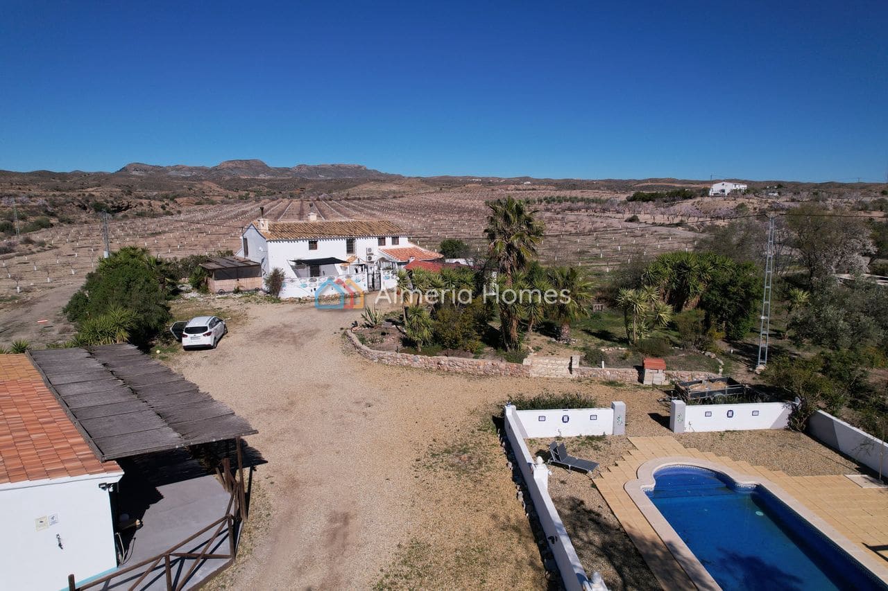 6 slaapkamer Finca/Landhuis te koop in Albox met zwembad - € 324.995 (Ref: 9611964)