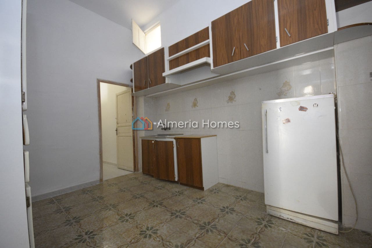 6 slaapkamer Huis te koop in Zurgena - € 149.995 (Ref: 9632643)