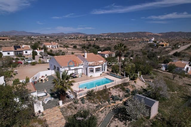 3 makuuhuone Huvila myytävänä paikassa Albox mukana uima-altaan - 274 950 € (Ref: 9632644)