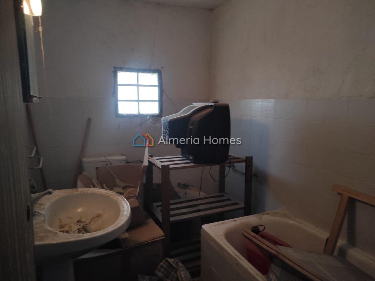 Finca/Casa Rural de 3 habitaciones en Caniles en venta - 69.000 € (Ref: 9632646)