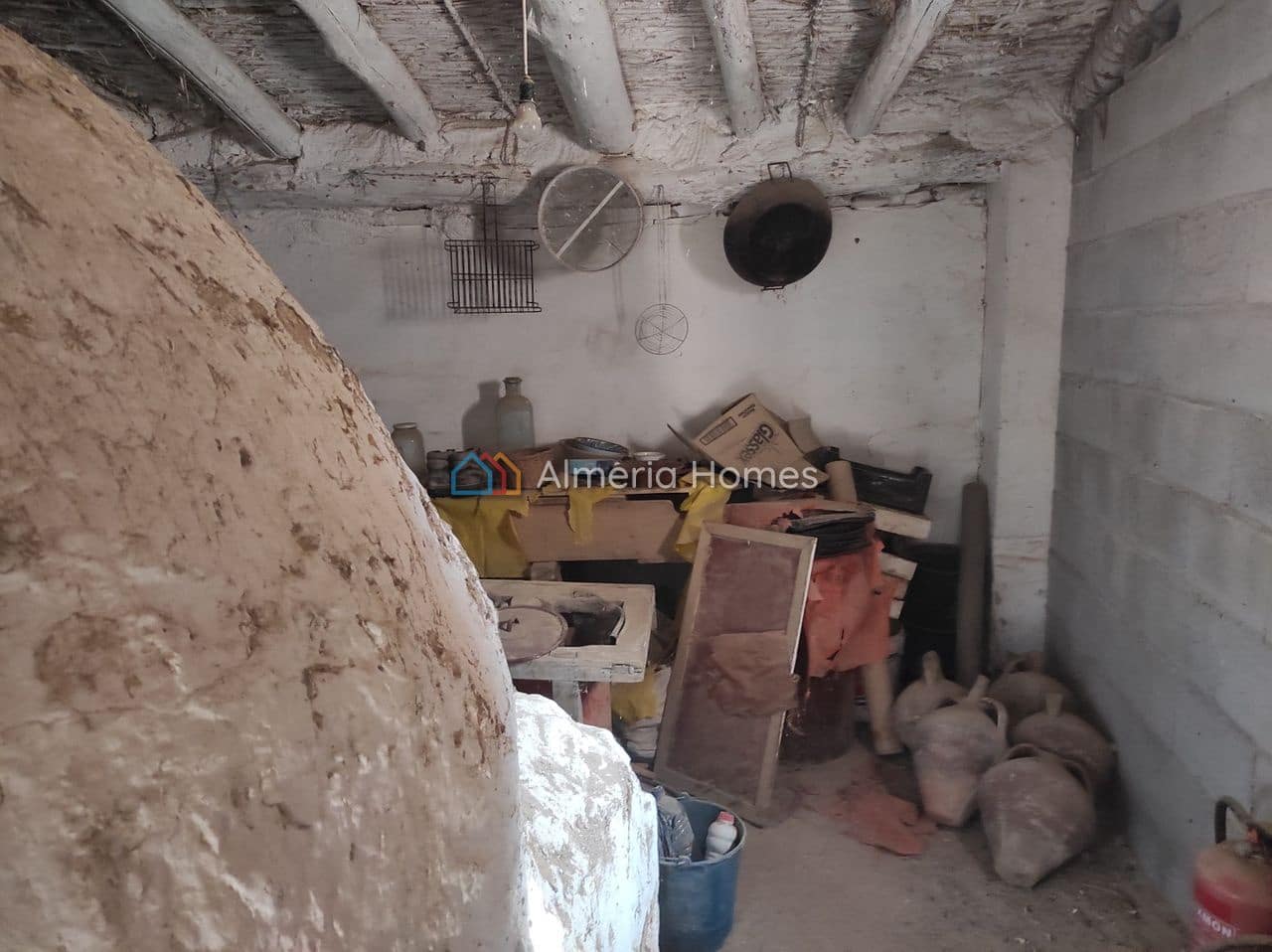 3 bedroom Finca/Country House for sale in Caniles - € 67,500 (Ref: 9632646)