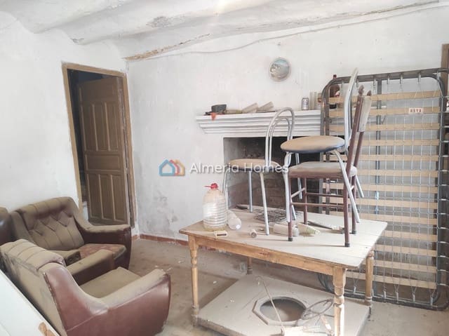3 quarto Quinta/Casa Rural para venda em Caniles - 67 500 € (Ref: 9632646)
