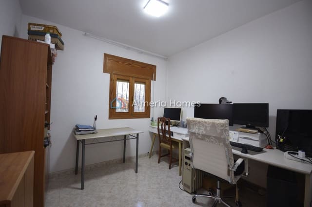 7 slaapkamer Villa te koop in Albox met garage - € 450.000 (Ref: 9642189)