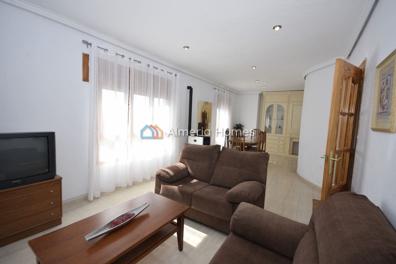 Chalet de 7 habitaciones en Albox en venta con garaje - 450.000 € (Ref: 9642189)