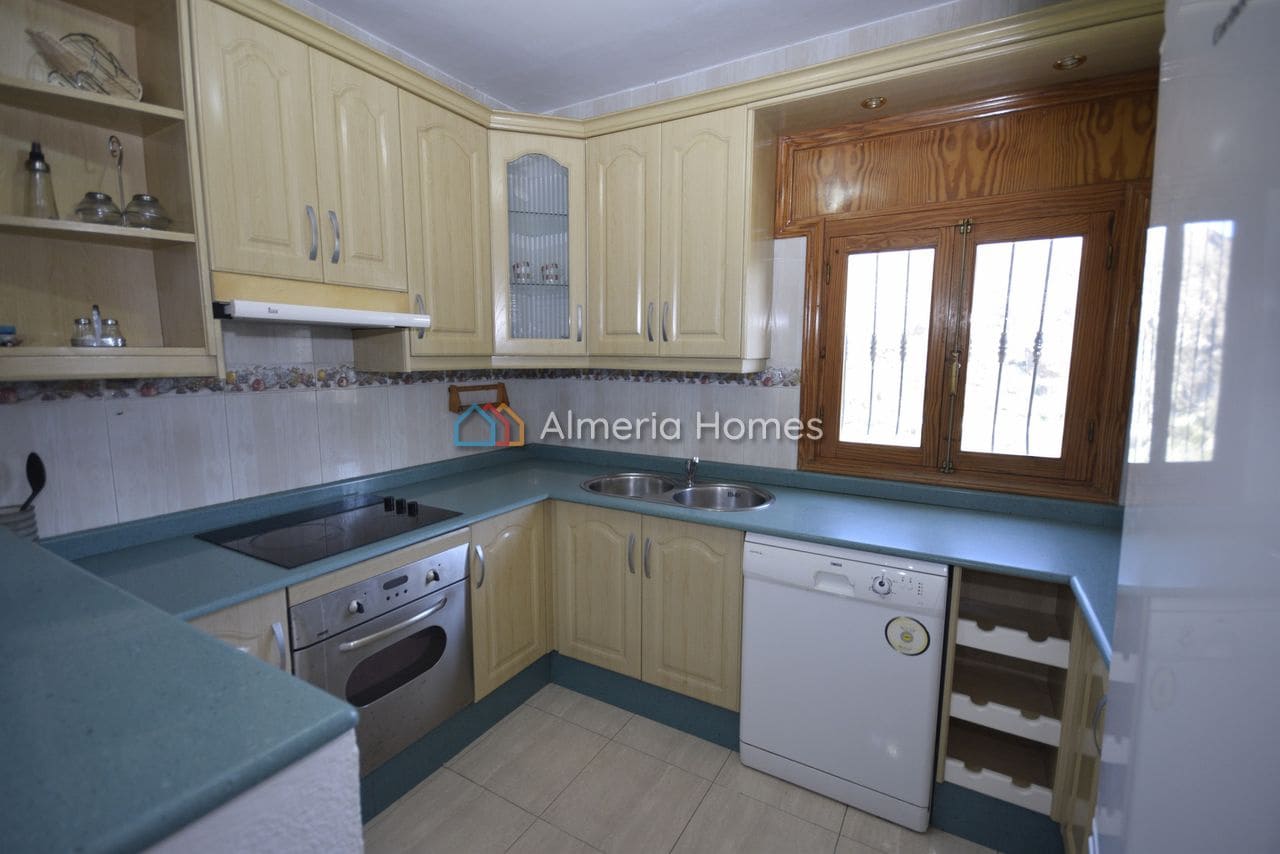 Chalet de 7 habitaciones en Albox en venta con garaje - 450.000 € (Ref: 9642189)