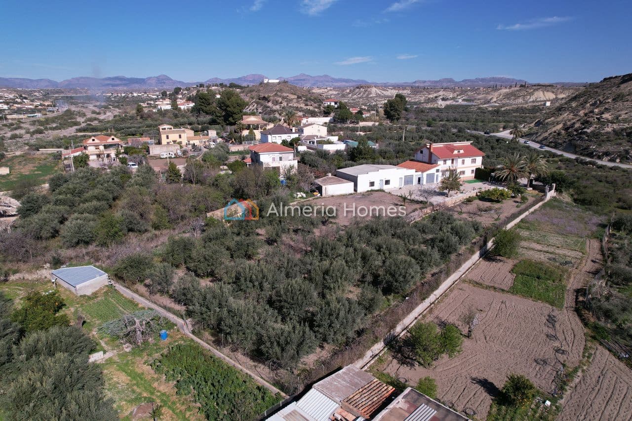 Chalet de 7 habitaciones en Albox en venta con garaje - 450.000 € (Ref: 9642189)