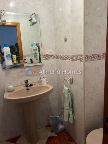 3 makuuhuone Omakotitalo myytävänä paikassa Albox - 110 000 € (Ref: 9672247)