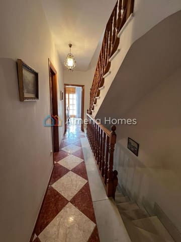 3 makuuhuone Omakotitalo myytävänä paikassa Albox - 110 000 € (Ref: 9672247)