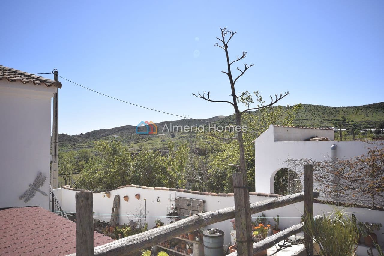 5 makuuhuone Maalaistalo myytävänä paikassa Lubrin mukana uima-altaan 
autotalli - 199 950 € (Ref: 9694029)