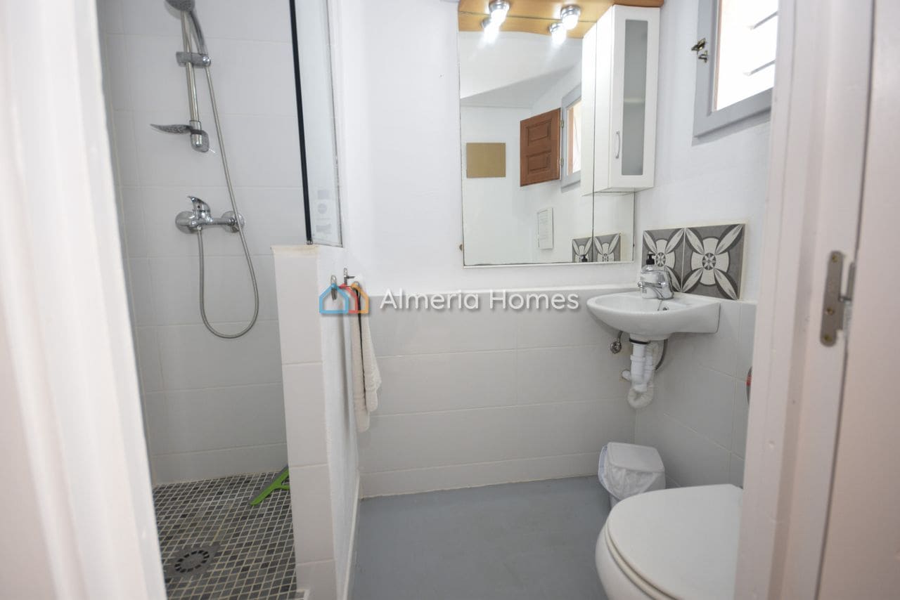 5 makuuhuone Maalaistalo myytävänä paikassa Lubrin mukana uima-altaan 
autotalli - 199 950 € (Ref: 9694029)