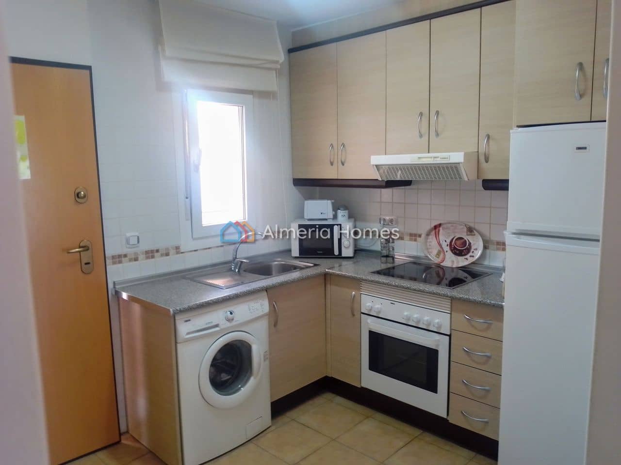 Apartamento de 2 habitaciones en Aguilas en venta con piscina - 116.000 € (Ref: 9696734)