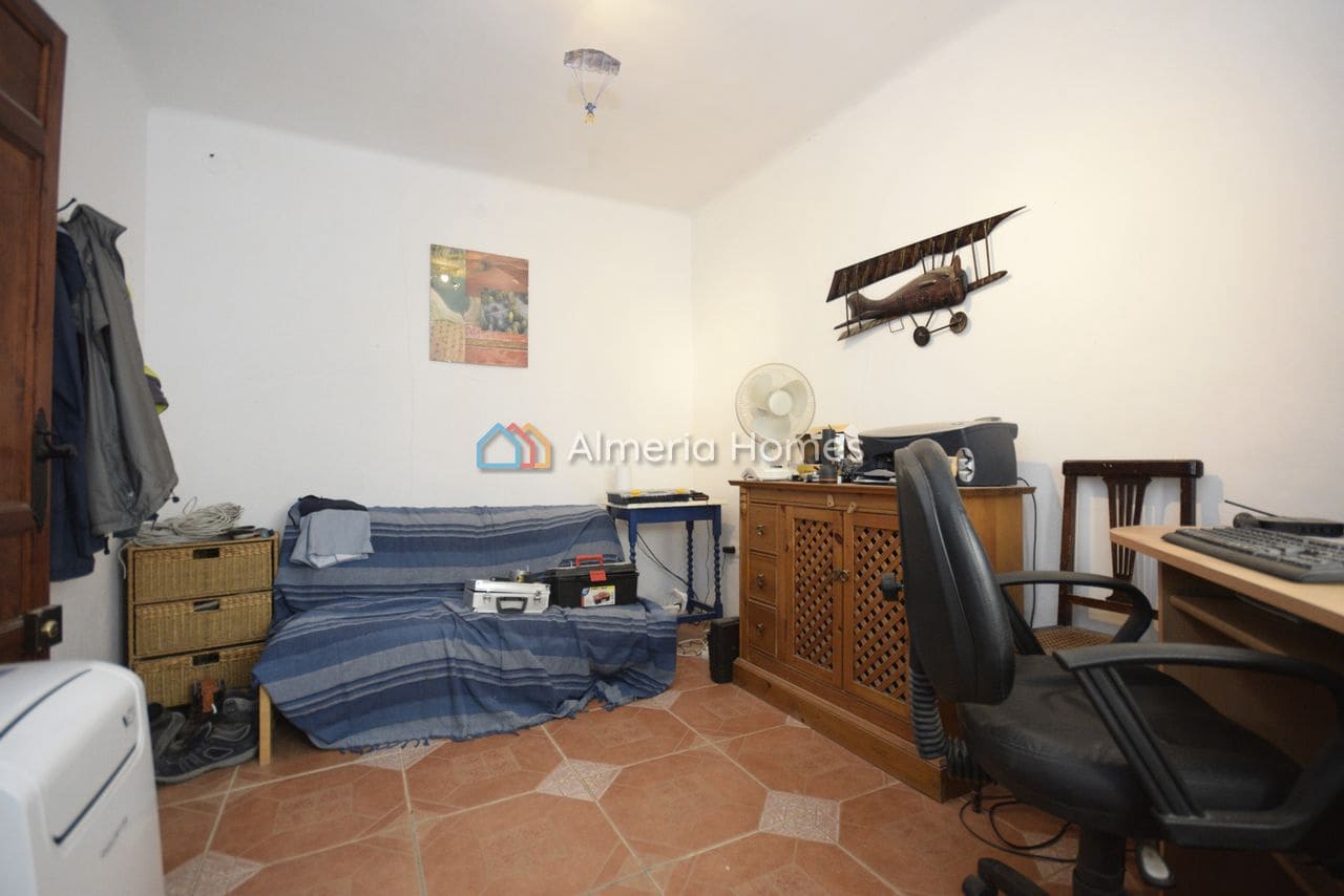 5 soveværelse Byhus til salg i Albanchez - € 110.000 (Ref: 9707896)