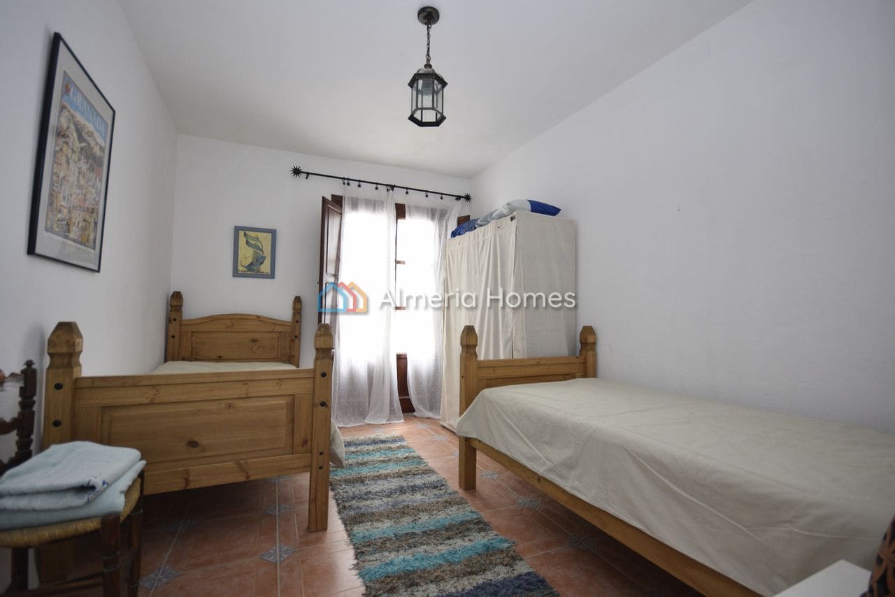 5 soveværelse Byhus til salg i Albanchez - € 110.000 (Ref: 9707896)