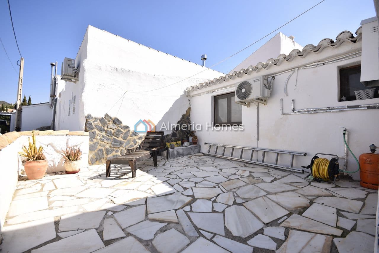 Finca/Casa Rural de 2 habitaciones en Arboleas en venta - 145.000 € (Ref: 9713678)