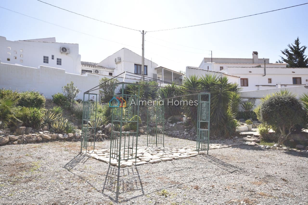 Finca/Casa Rural de 2 habitaciones en Arboleas en venta - 145.000 € (Ref: 9713678)