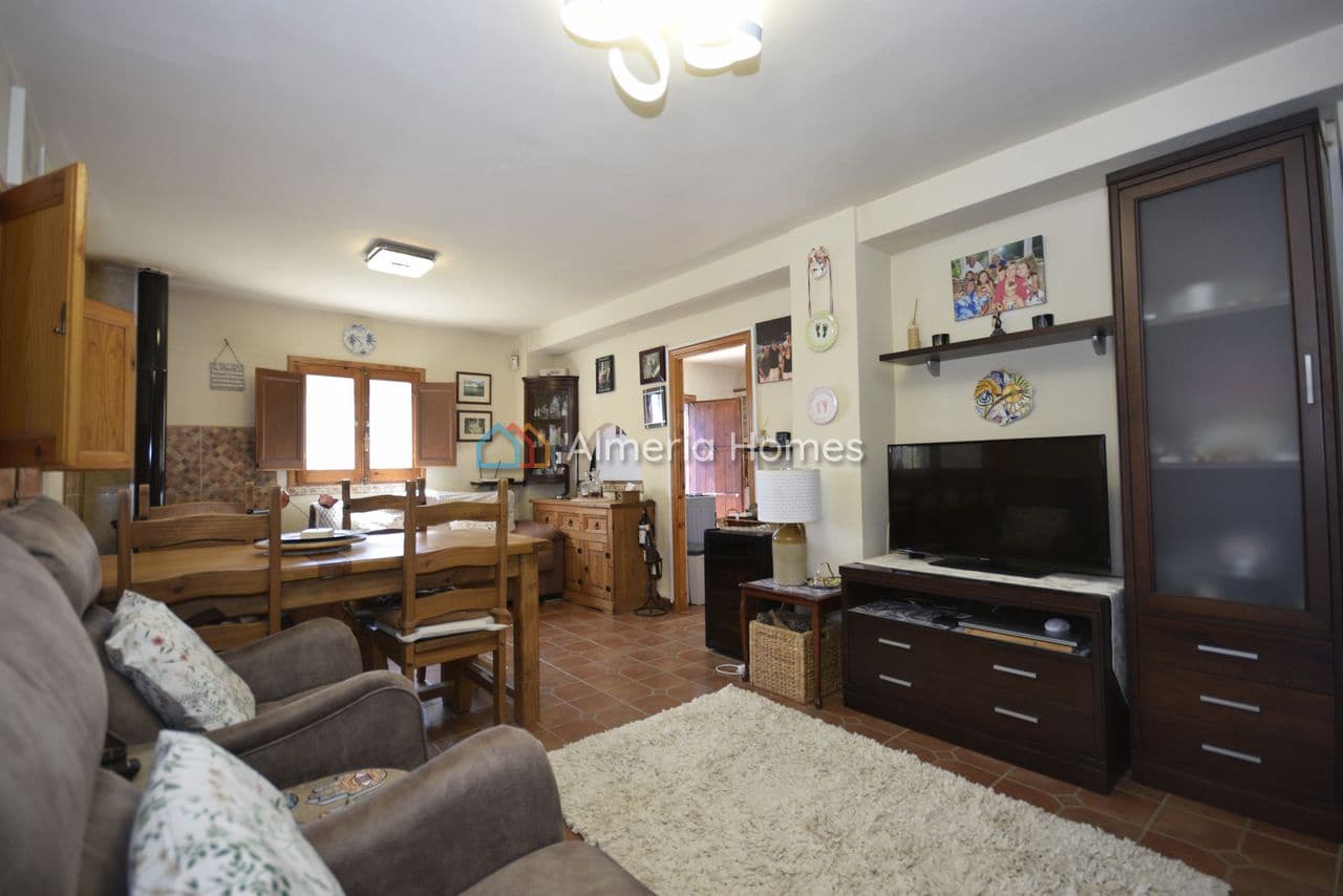 3 bedroom Villa for sale in Oria with pool garage - € 164,995 (Ref: 9716594)