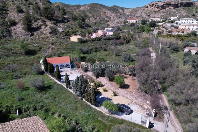 3 sovrum Villa till salu i Oria med pool garage - 164 995 € (Ref: 9716594)