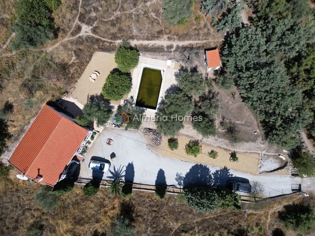 3 quarto Moradia para venda em Albox com piscina garagem - 164 950 € (Ref: 9716594)