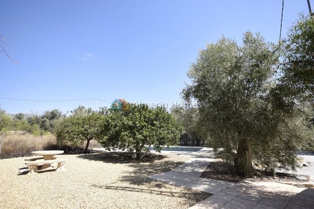 3 quarto Moradia para venda em Albox com piscina garagem - 164 950 € (Ref: 9716594)