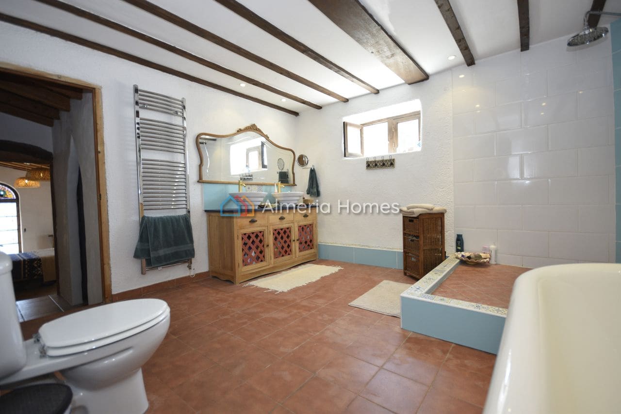 6 sovrum Finca/Hus på landet till salu i Oria med pool - 264 995 € (Ref: 9730782)