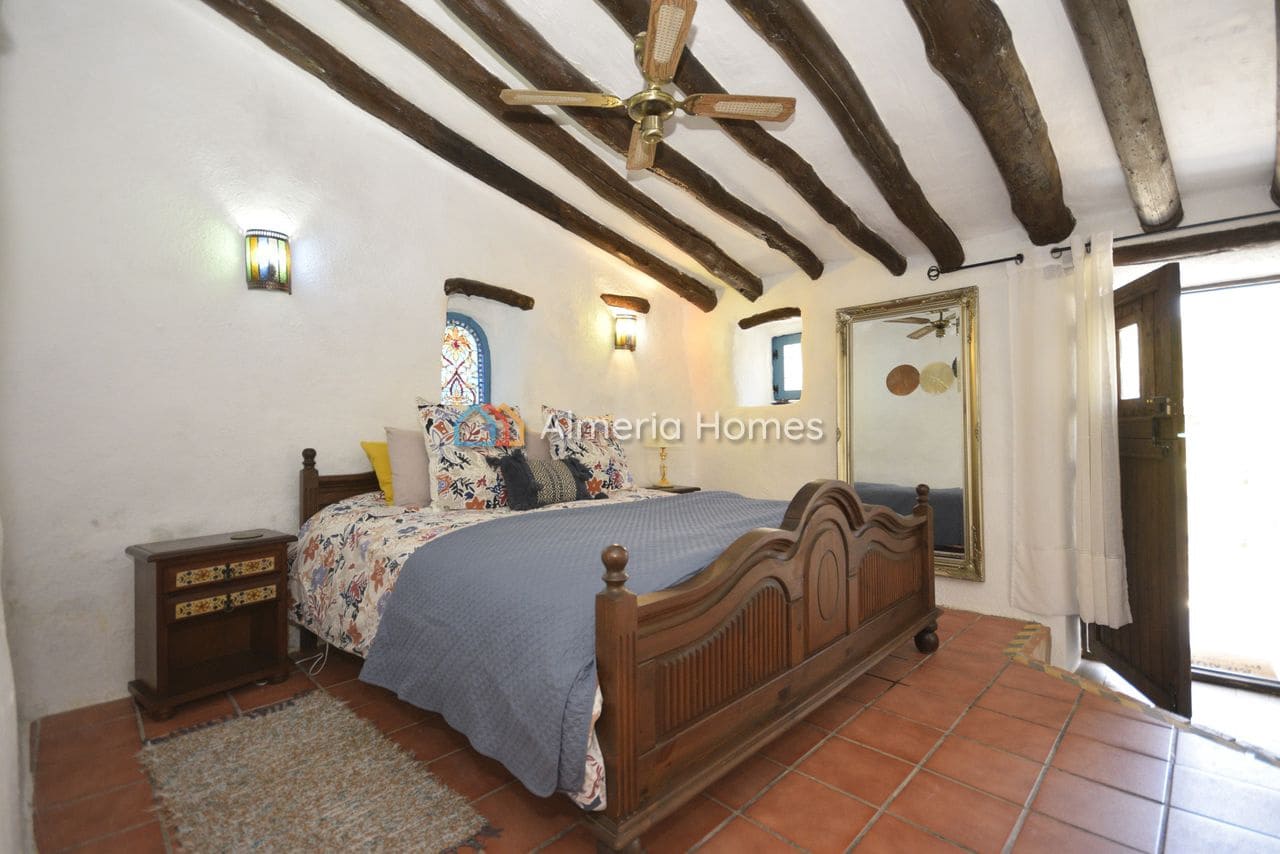 6 sovrum Finca/Hus på landet till salu i Oria med pool - 264 995 € (Ref: 9730782)