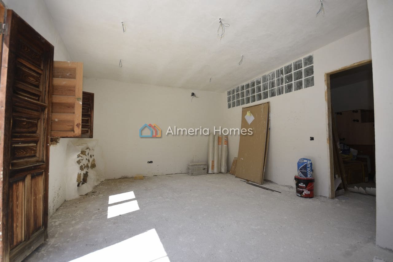 6 sovrum Finca/Hus på landet till salu i Oria med pool - 264 995 € (Ref: 9730782)