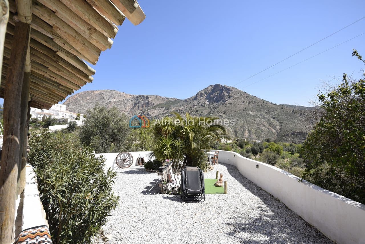 6 sovrum Finca/Hus på landet till salu i Oria med pool - 264 995 € (Ref: 9730782)