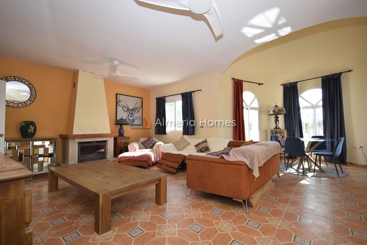 4 Zimmer Villa zu verkaufen in Albox mit Pool Garage - 309.995 € (Ref: 9730886)