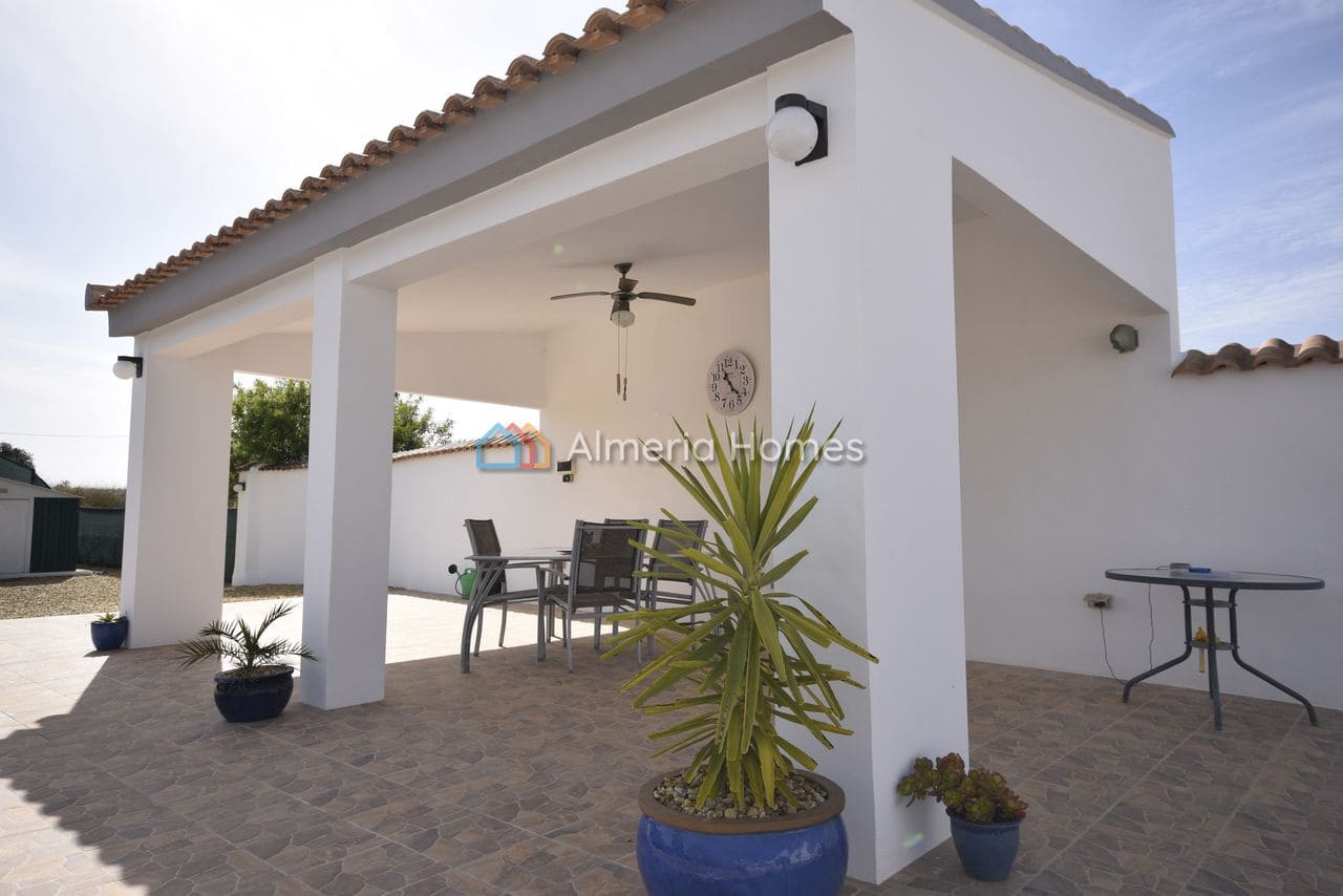 3 makuuhuone Huvila myytävänä paikassa Albox mukana uima-altaan - 294 995 € (Ref: 9749277)