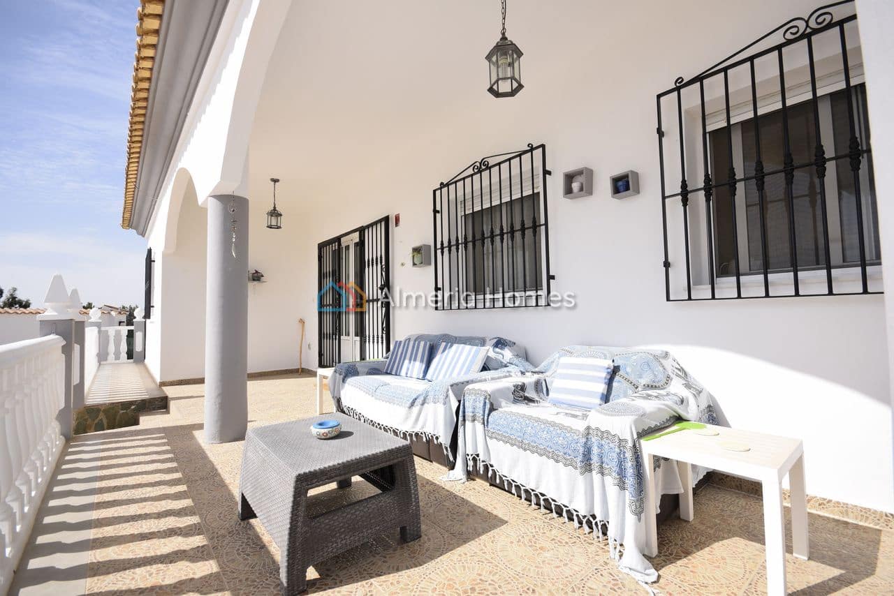 3 makuuhuone Huvila myytävänä paikassa Albox mukana uima-altaan - 294 995 € (Ref: 9749277)