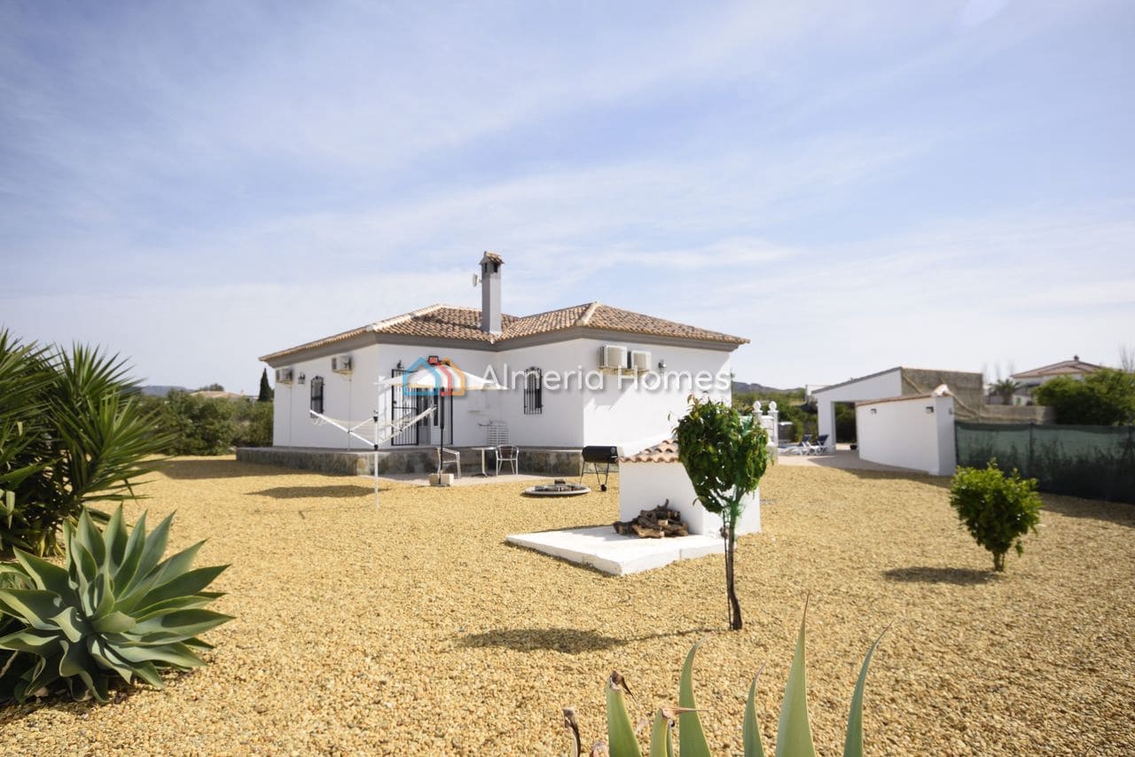 3 makuuhuone Huvila myytävänä paikassa Albox mukana uima-altaan - 294 995 € (Ref: 9749277)