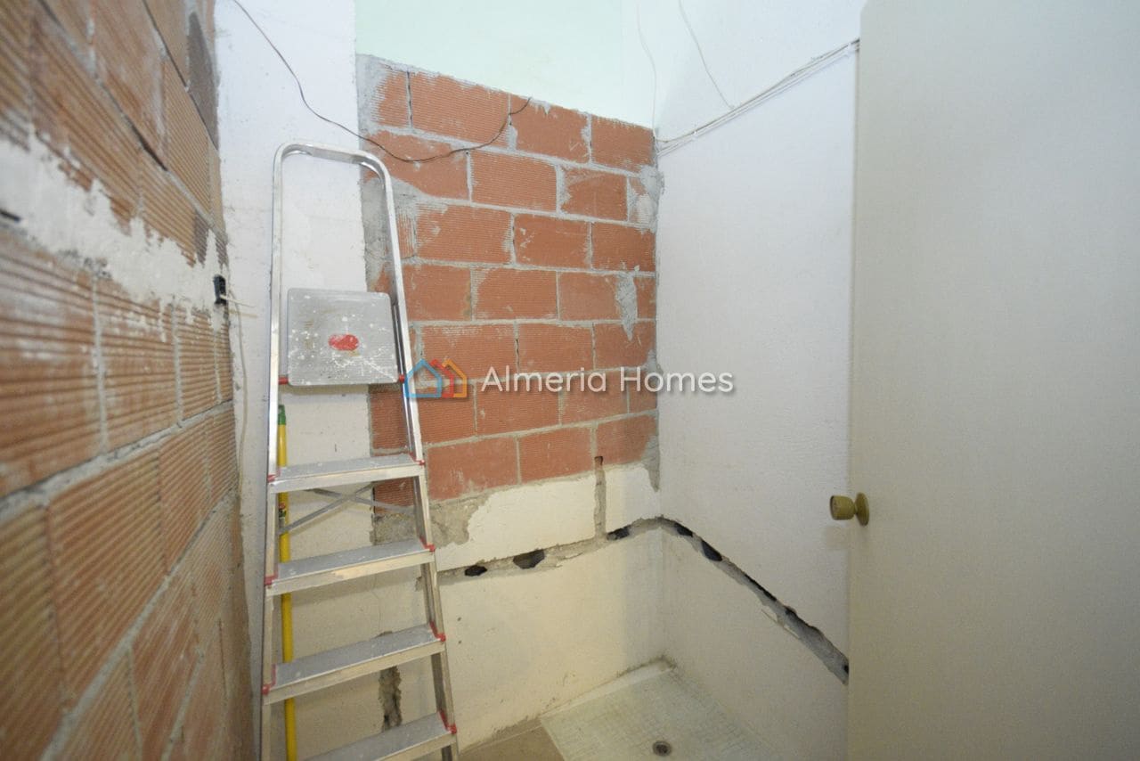 5 sypialnia Dom na sprzedaż w Lucar z basenem garażem - 149 995 € (Ref: 9759591)