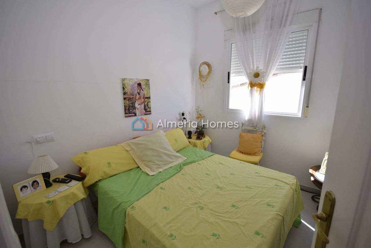 5 sypialnia Dom na sprzedaż w Lucar z basenem garażem - 149 995 € (Ref: 9759591)