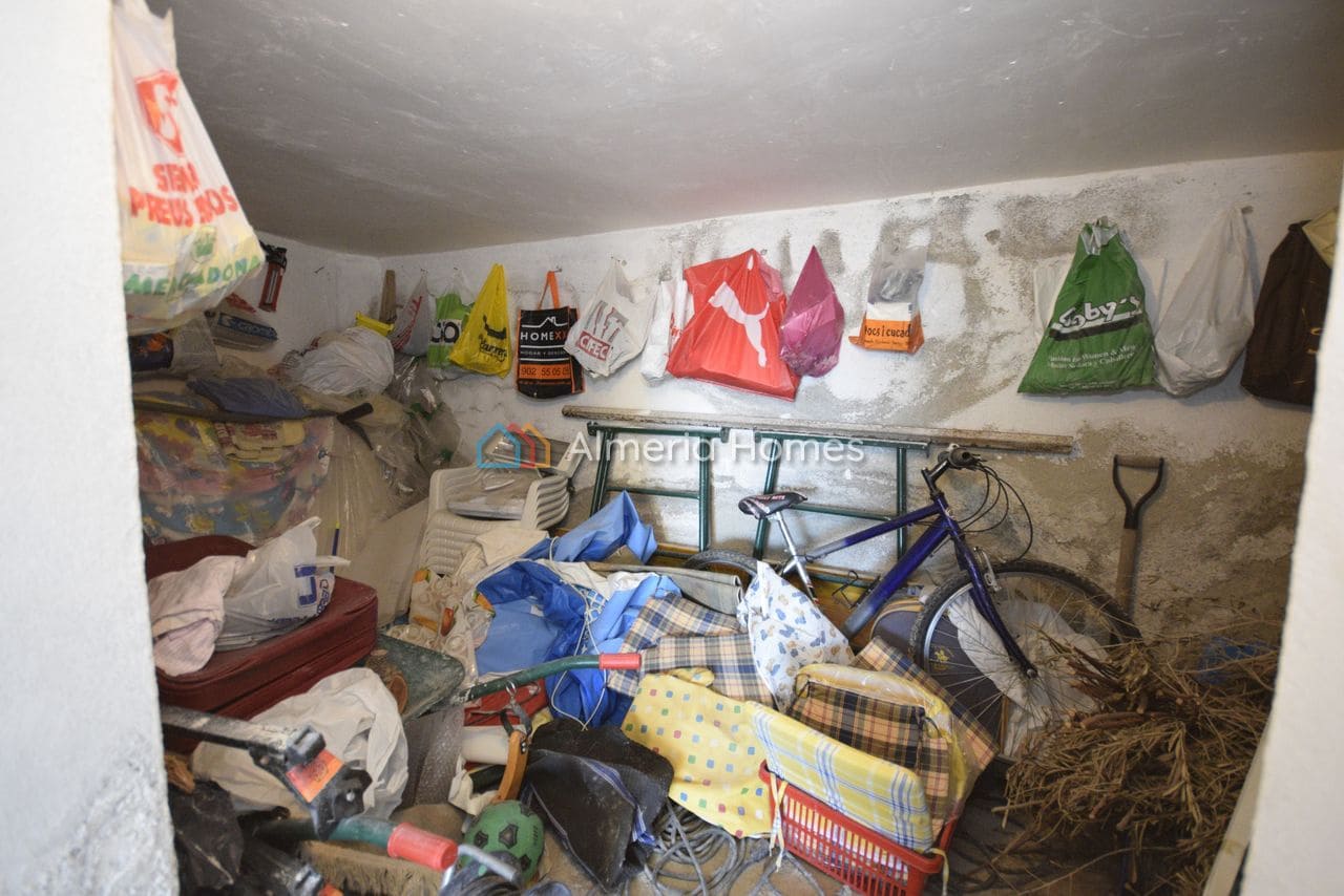 5 sypialnia Dom na sprzedaż w Lucar z basenem garażem - 149 995 € (Ref: 9759591)