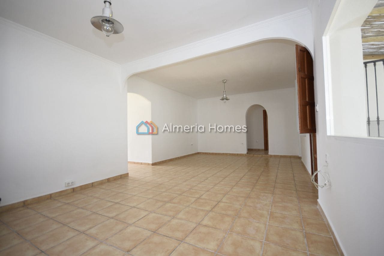 4 bedroom Villa for sale in Albox with pool garage - € 249,000 (Ref: 9761257)