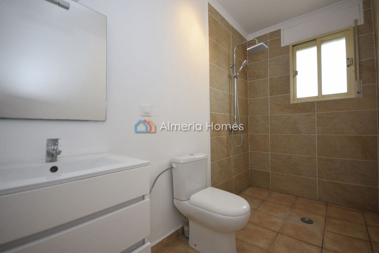 4 bedroom Villa for sale in Albox with pool garage - € 249,000 (Ref: 9761257)