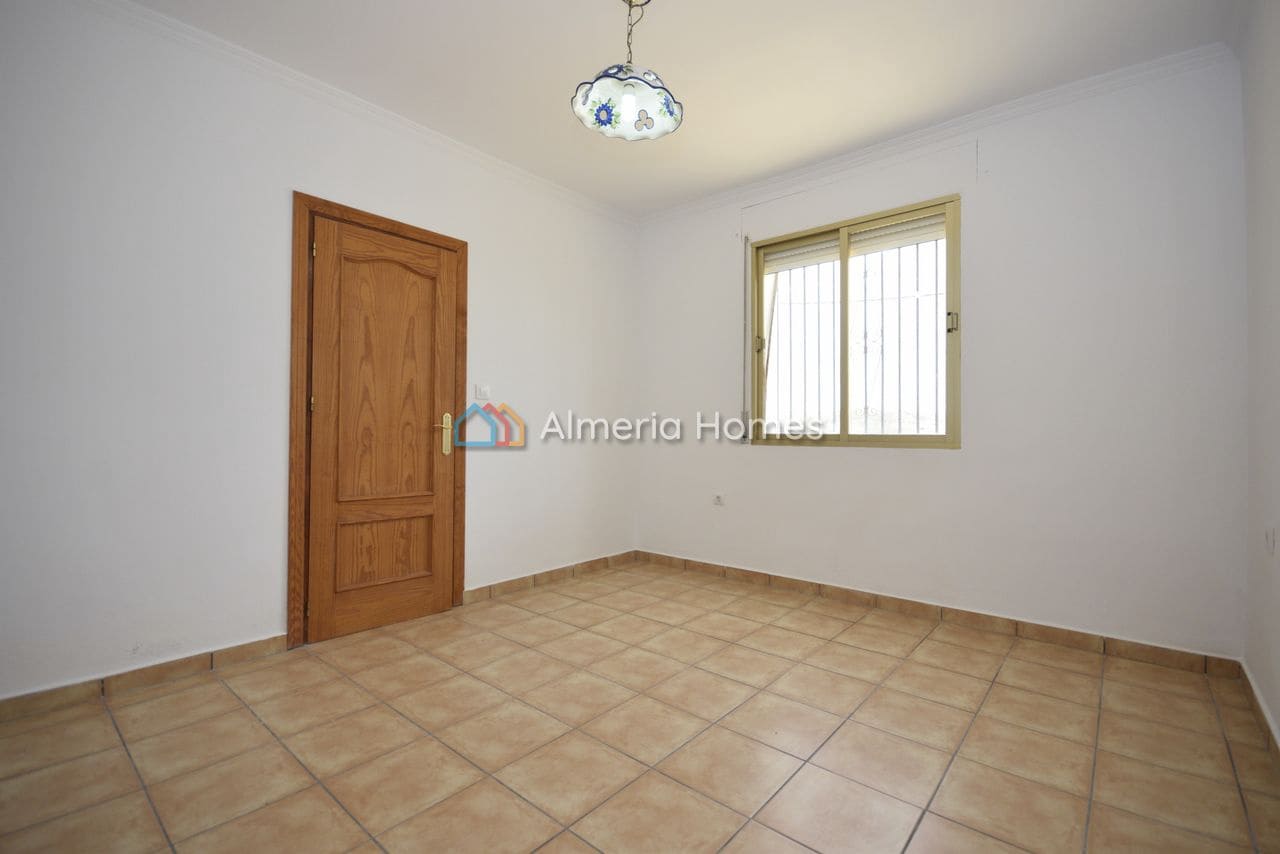 4 bedroom Villa for sale in Albox with pool garage - € 249,000 (Ref: 9761257)
