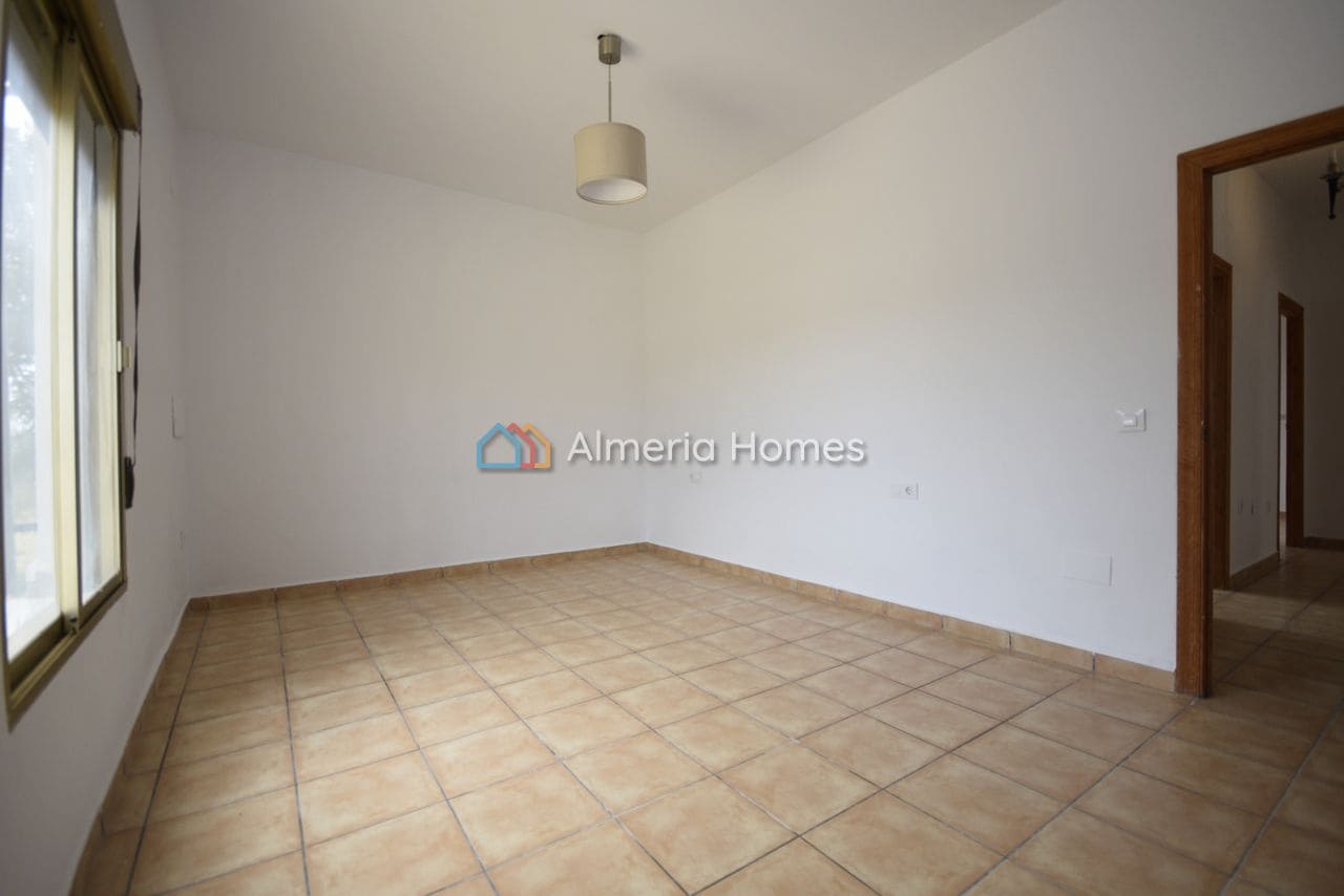 4 bedroom Villa for sale in Albox with pool garage - € 249,000 (Ref: 9761257)