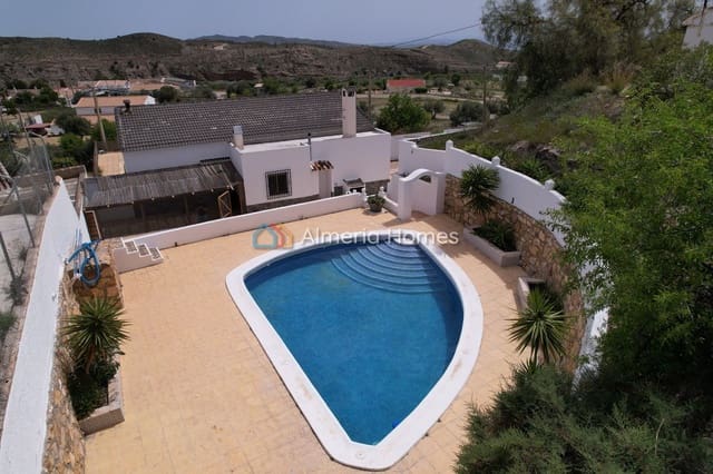 4 bedroom Villa for sale in Albox with pool garage - € 249,000 (Ref: 9761257)