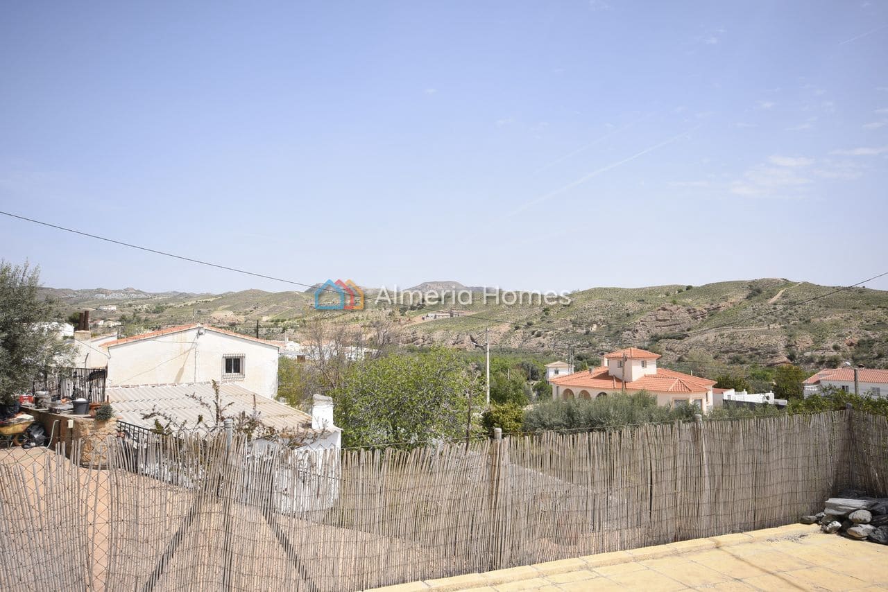 4 bedroom Villa for sale in Albox with pool garage - € 249,000 (Ref: 9761257)