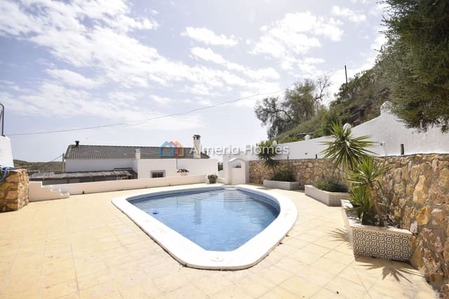 4 bedroom Villa for sale in Albox with pool garage - € 249,000 (Ref: 9761257)