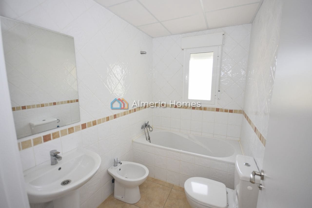 3 slaapkamer Villa te koop in Sorbas - € 139.000 (Ref: 9769919)